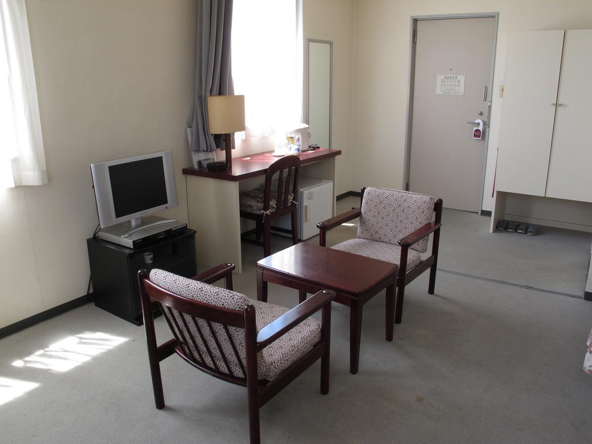 Hotel Platon Annex Green Plaza Chikuma Buitenkant foto